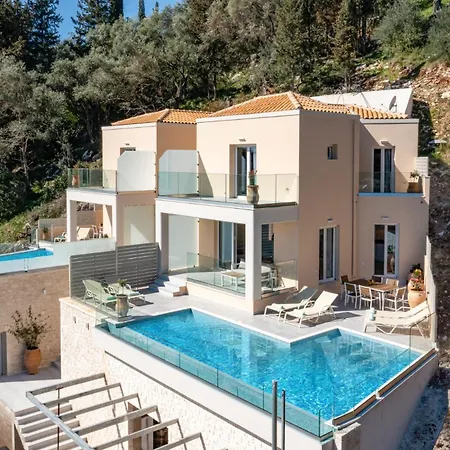 Villa Alena By *